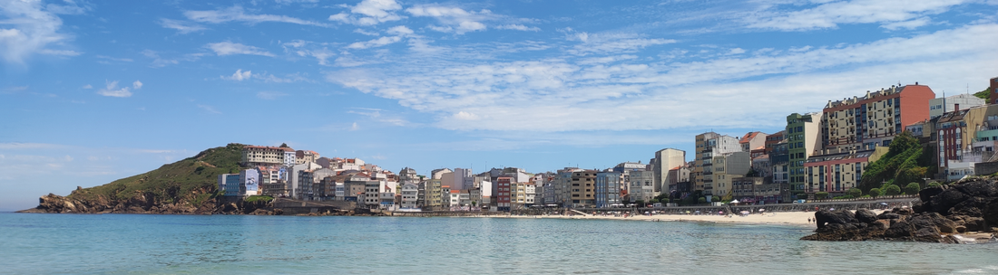 vista de la playa Area Mayor de Malpica desde Canido
